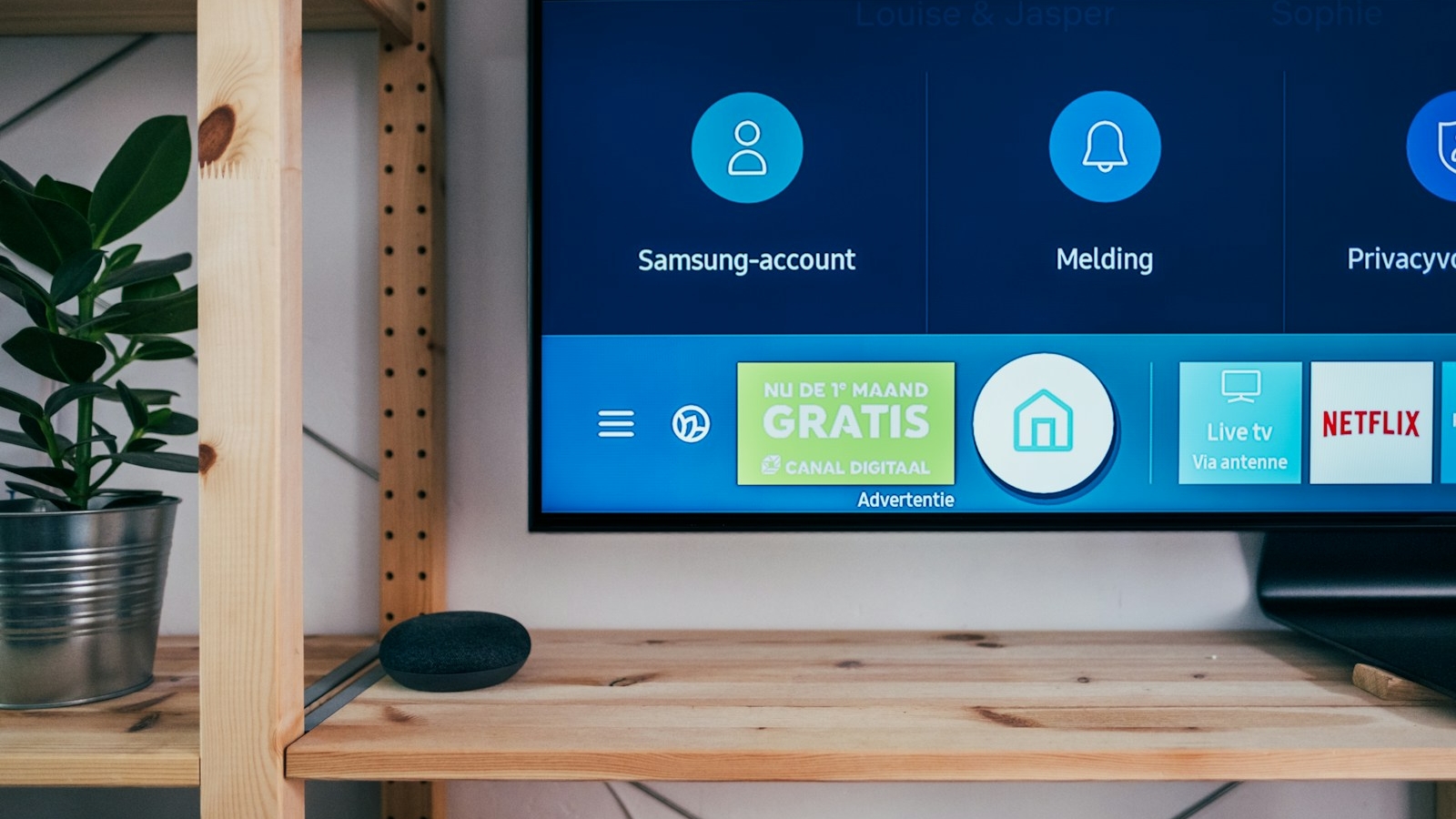 Are there free IPTV apps available for Firestick?